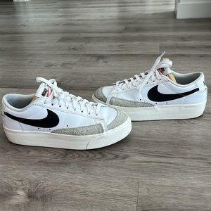 Nike Blazer low platform